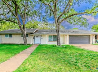 2411 Osage Rd, Gatesville, TX 76528