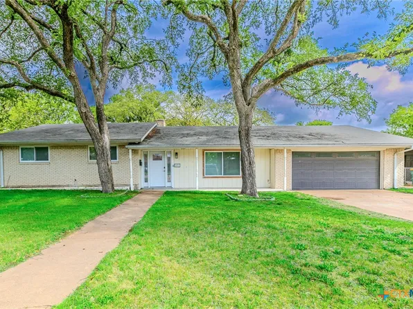 2411 Osage Rd, Gatesville, TX 76528