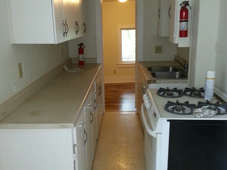 726 Egleston Ave #4 — Photo 5