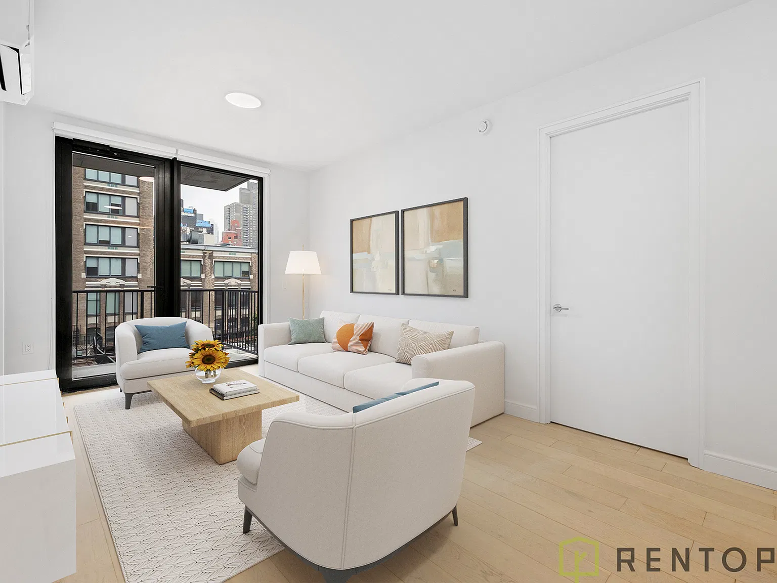 555 West 45th Street — Photo 1