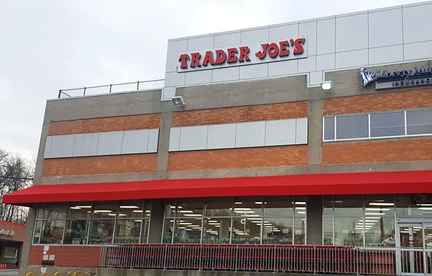 Rented by E Realty International Corp | media 8