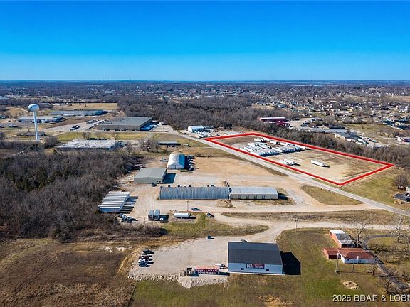 2nd image of 101 Industrial Park Dr