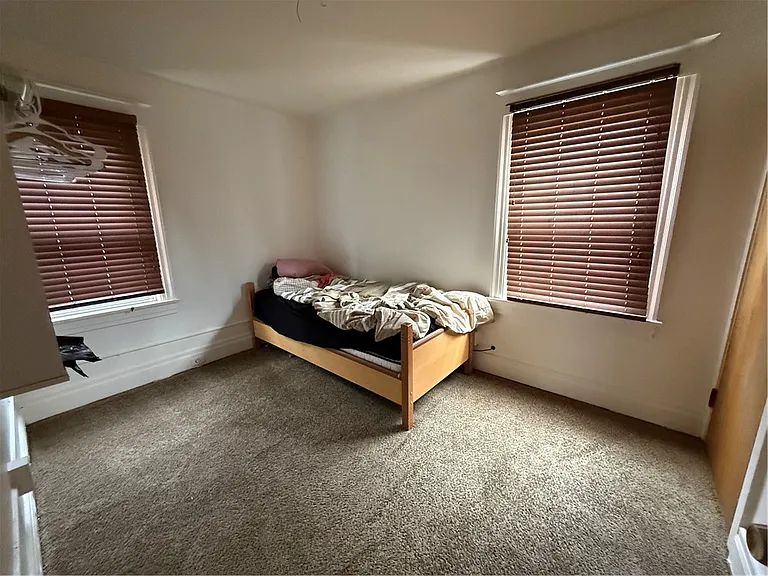 60 Kingston St — Photo 7