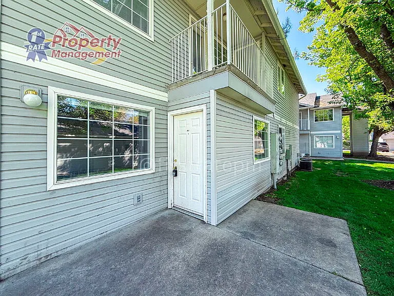 2183 S Stephen Ave #202 — Photo 22