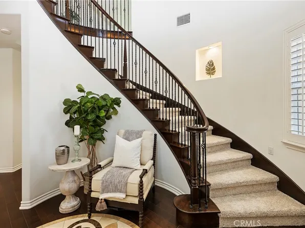 2298 Lalique Cir, Colton, CA 92324