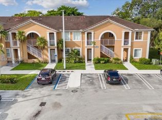 7050 NW 177th St APT 108-11, Hialeah, FL 33015