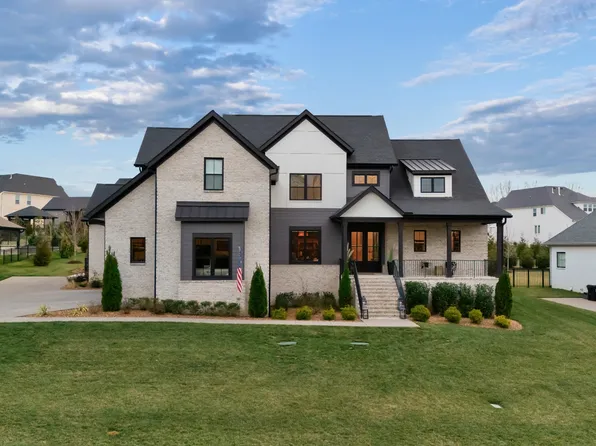 4668 Majestic Meadows Dr, Arrington, TN 37014