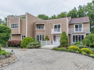 5 Timber Ct, Florham Park, NJ 07932