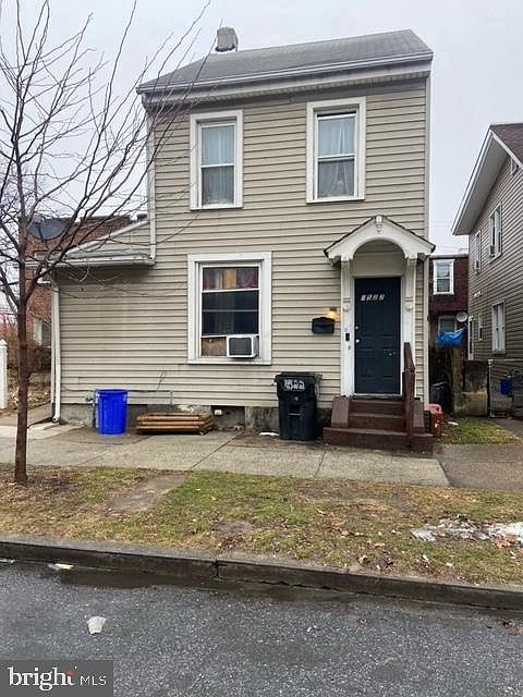 1st image of 1522 Vernon St