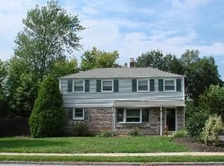 9 McCloskey Rd, Flourtown, PA 19031