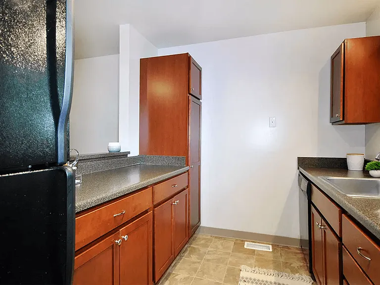 Mill Creek Townhomes — Photo 5