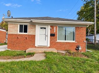 8160 Fenton St, Dearborn Heights, MI 48127