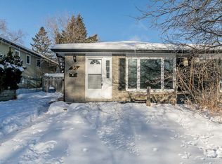 36 Charlbrook Ave #2, Barrie, ON L4M 2Y4