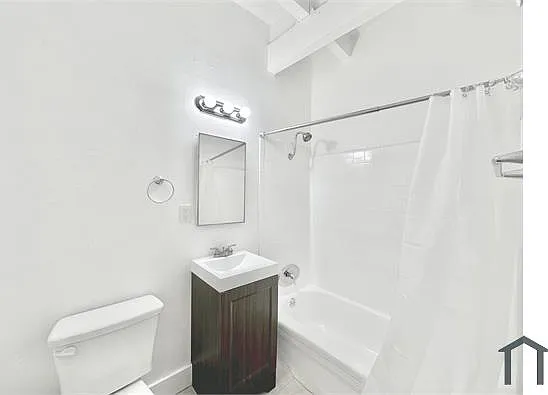 3324 Drew St #K — Photo 10