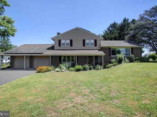 13361 Buchanan Trl W #W, Mercersburg, PA 17236