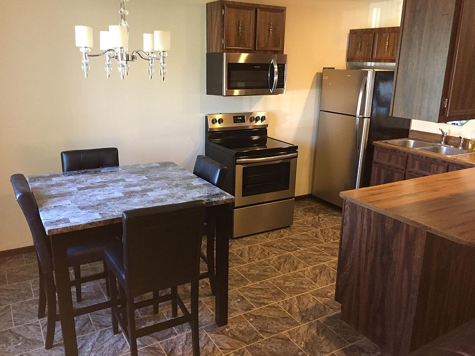 Dining Area & Kit 1
