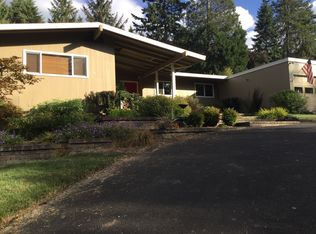 1990 Wembley Park Rd, Lake Oswego, OR 97034