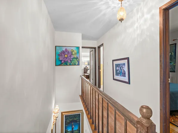 76 Jefferson Street image 18 of 36