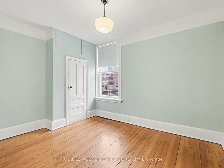 506 Wentworth Ave — Photo 29