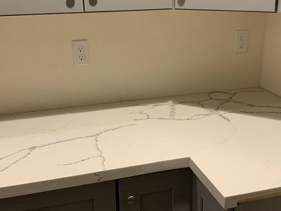 Quartz counters are beautiful.