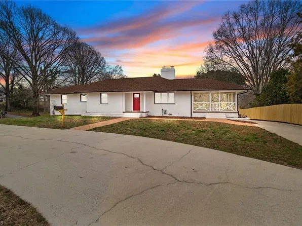 1601 Mooresville Rd, Salisbury, NC 28147