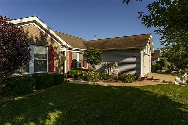 1st image of 245 Equestrian Dr