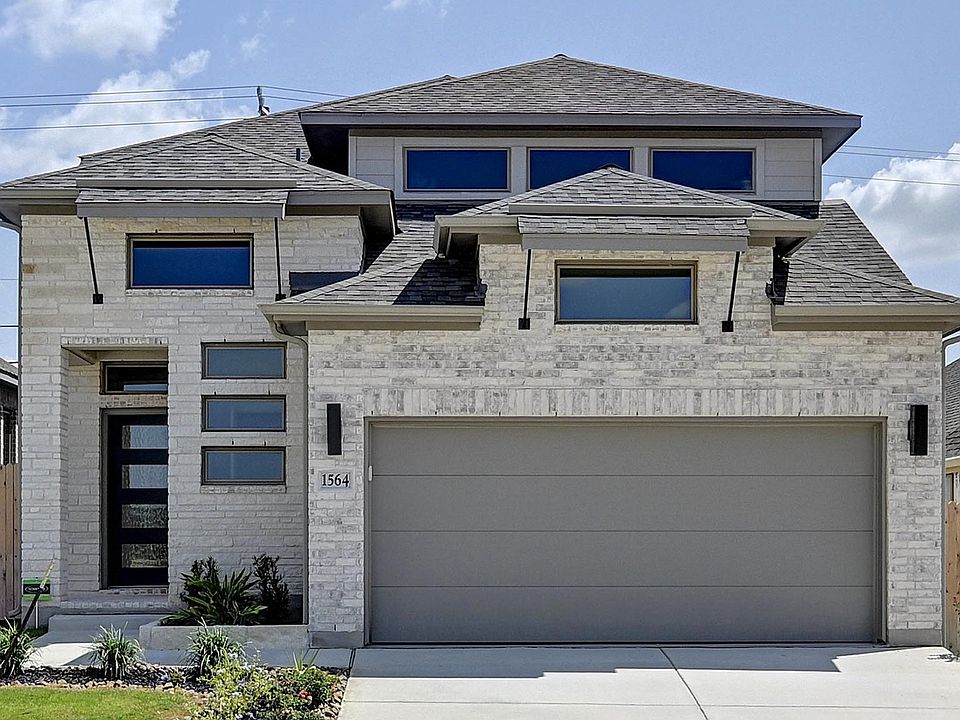 1st image of 1564 Alsatian Avenue