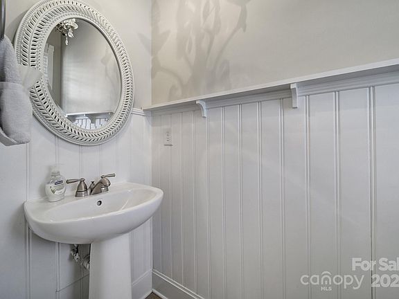 3rd image of 4840 Grier Farm Ln #5212