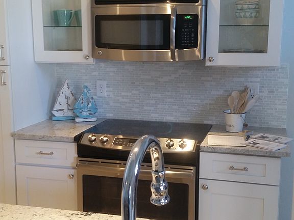 4th image of 897 Windover Ct