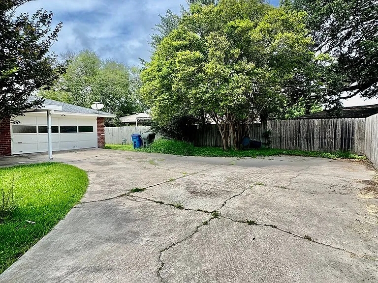 5122 Moultrie Dr — Photo 31