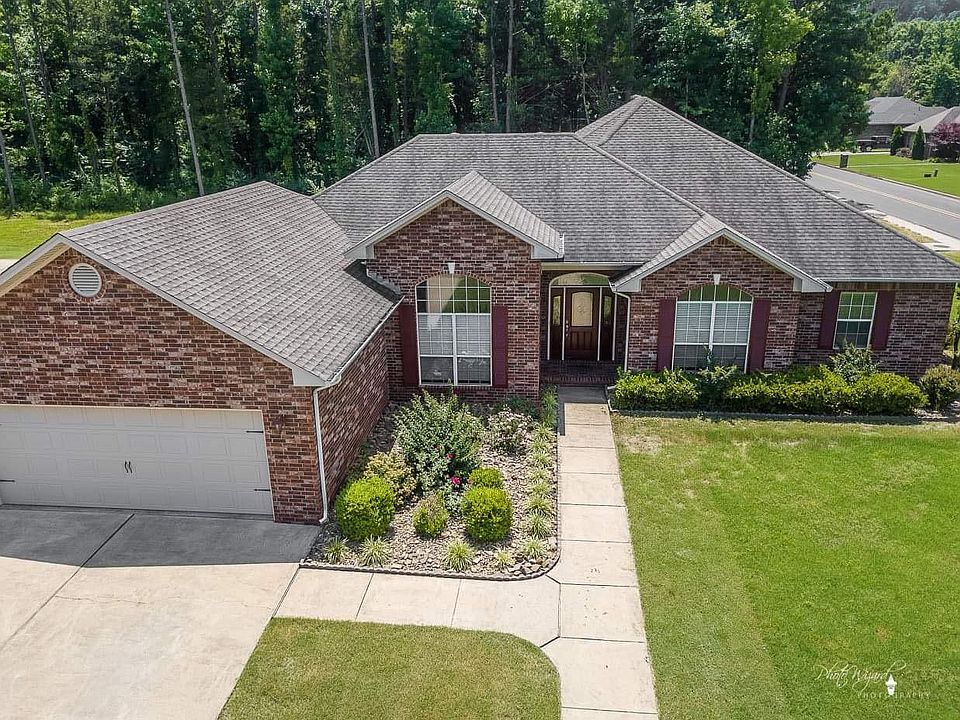 1st image of 1311 Whippoorwill Ln