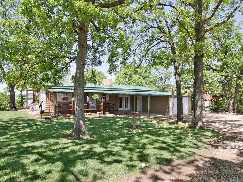 1st image of 184 Lakeview Dr
