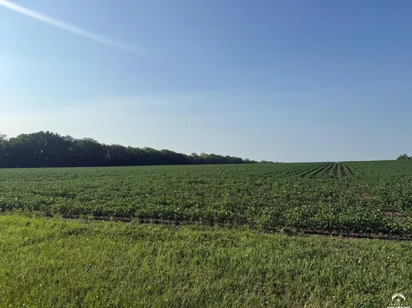 645 N 900th Rd, Lawrence, KS 66047