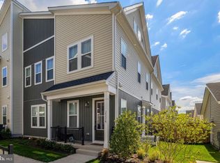 25524 Red Cherry Dr, Aldie, VA 20105