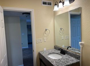 4 Village Dr #6, Cape Girardeau, MO 63701