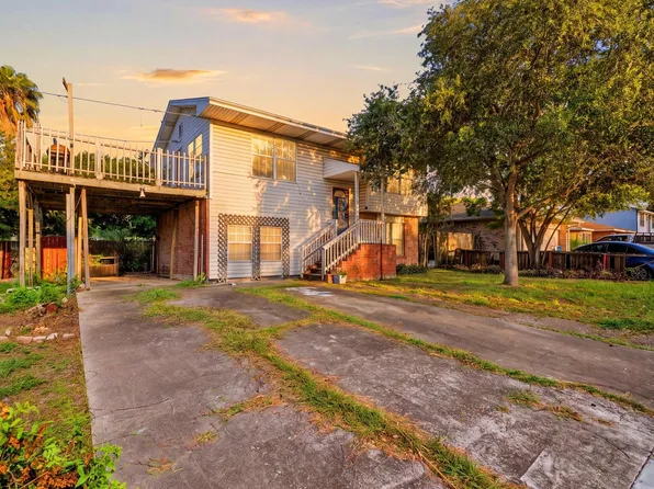 4121 Bascule Dr, Corpus Christi, TX 78416