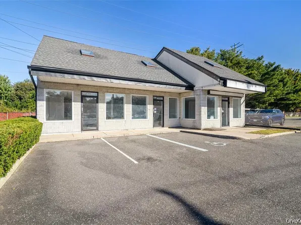 365 Route 25A, Mount Sinai, NY 11766