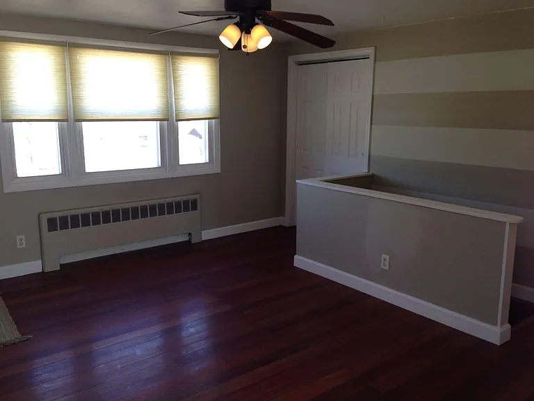 1 Neillian Way — Photo 2