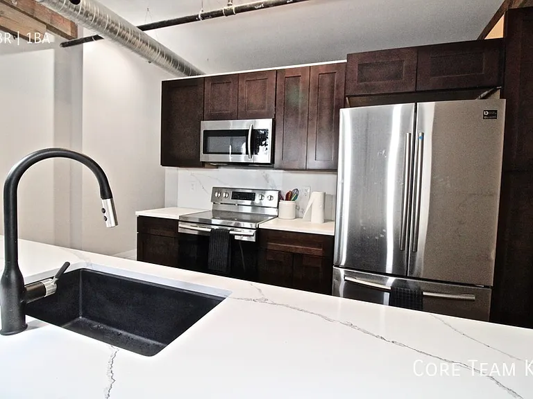 1223 Union Ave #404 — Photo 8