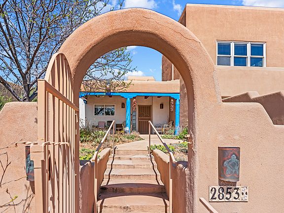 2nd image of 2853 Pueblo Jacona