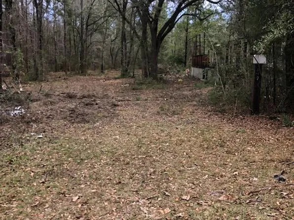 647 River Rd, Ponce De Leon, FL 32455