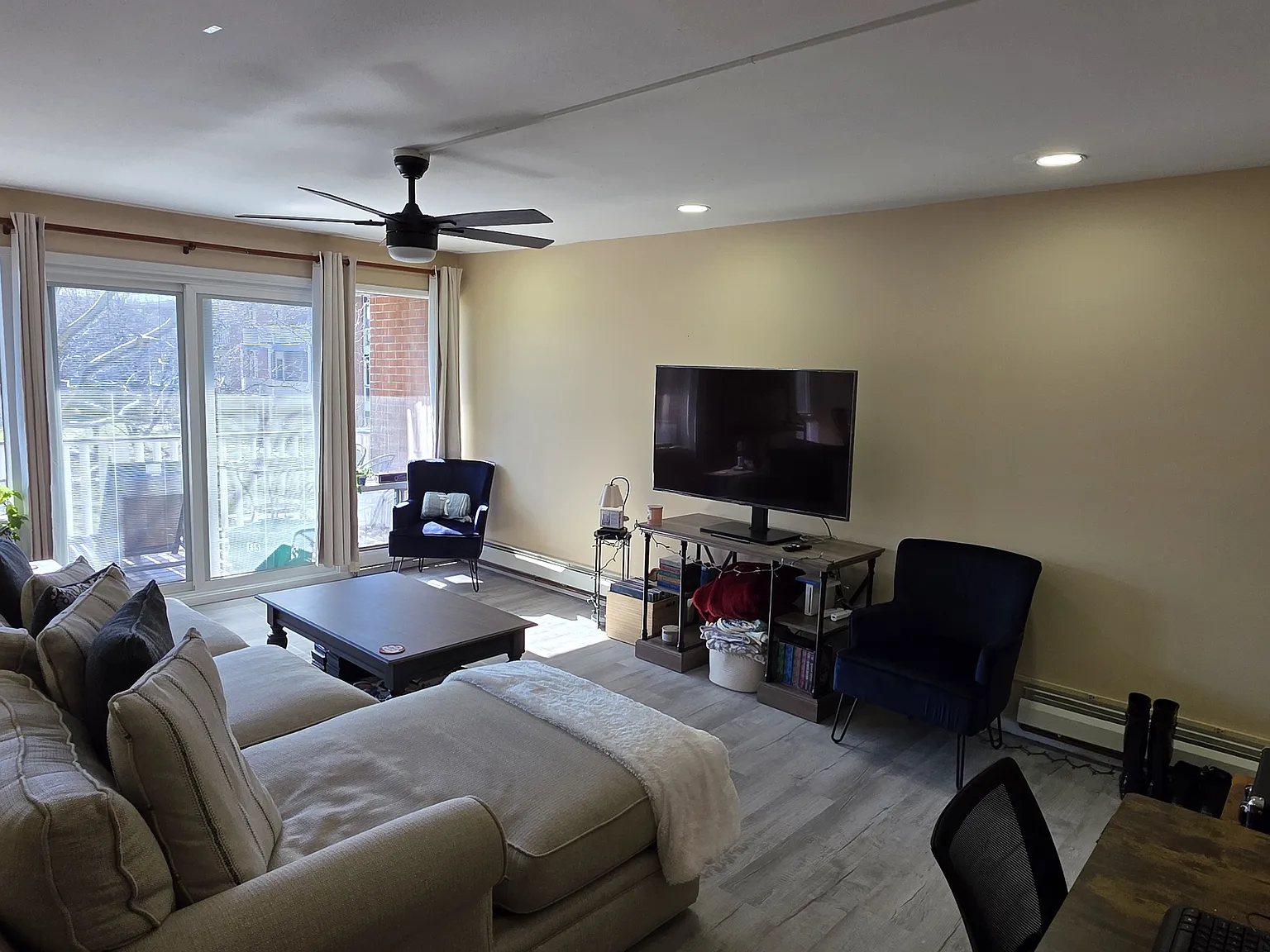 1 bed, 800 sqft, $1,795 — Photo 2
