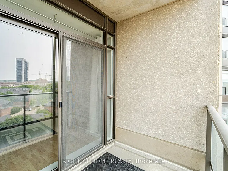 220 Forum Dr #907 — Photo 30