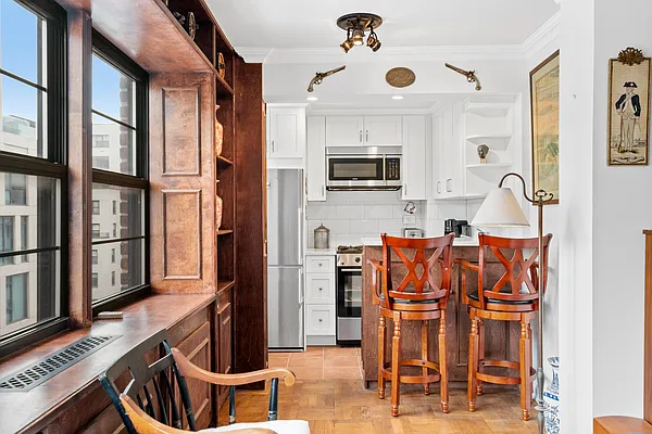 Sold by Douglas Elliman | media 4