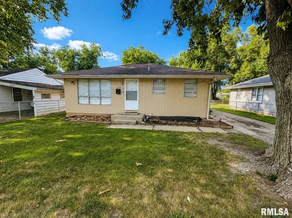 2819 W Marquette St, Peoria, IL 61605