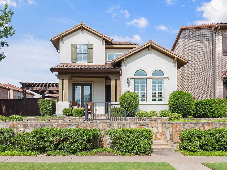 1st image of 7019 Comal Dr