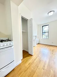 Rented by HOLTON REAL ESTATE INC.