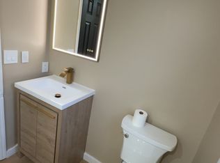 77 Lawrence St #75, Kingston, PA 18704