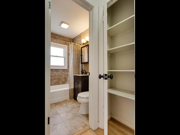 6821 Radcliffe Dr — Photo 15