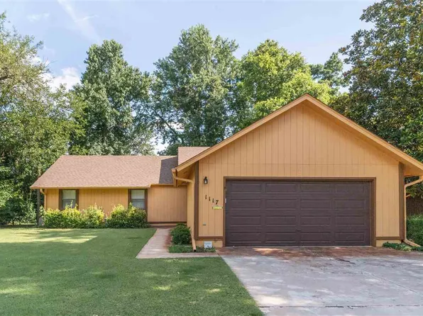 1117 W Liberty Ave, Stillwater, OK 74075